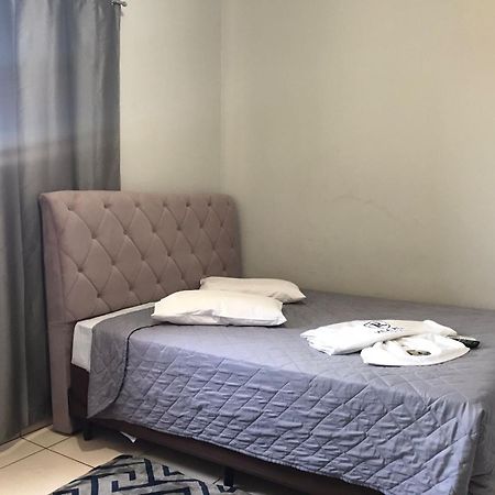 Hotel Vila Real Dourados Exteriör bild