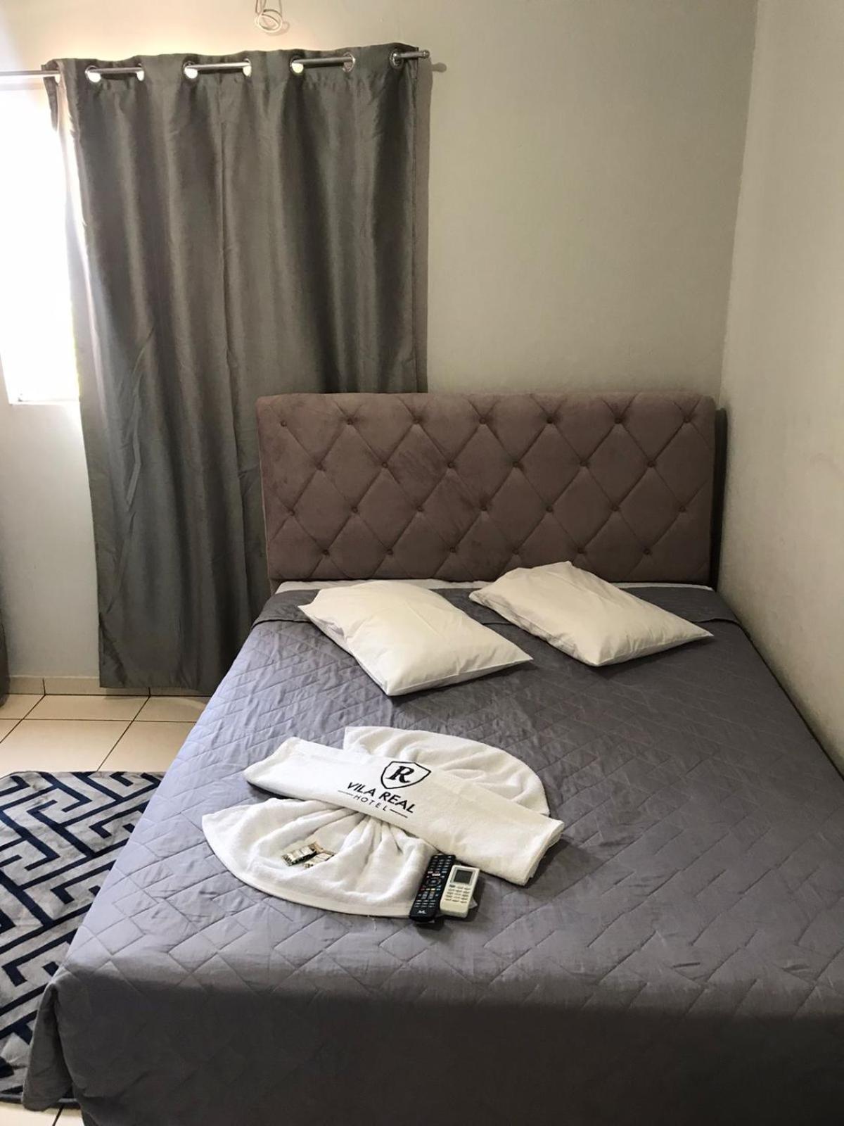 Hotel Vila Real Dourados Exteriör bild